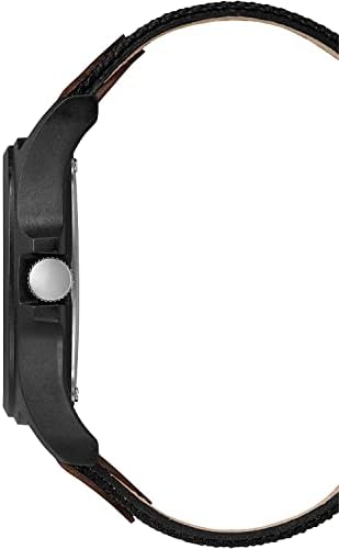 Timex Men’s Analogue Quartz Watch with Fabric Strap TWF3C8430